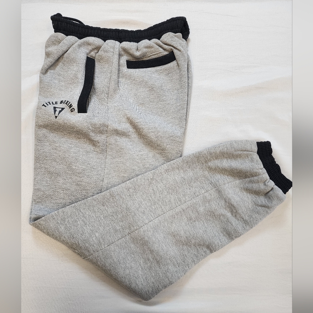NWT Title Boxing Men's Gray Black Sweatpants Jogger, sz Large - Picture 2 of 13